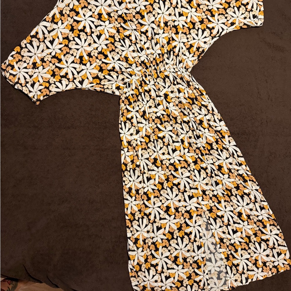 Fighting Eel/Ava Sky Floral Maxi Dress - Black, White, Yellow